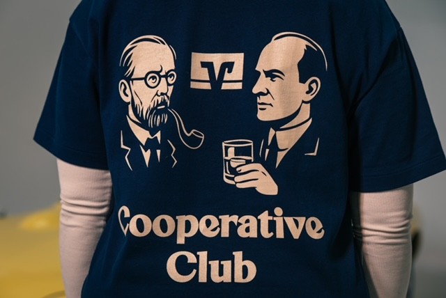 T-Shirt Cooperative Club Rückansicht